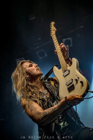 Chris Di Febo Snakebite live